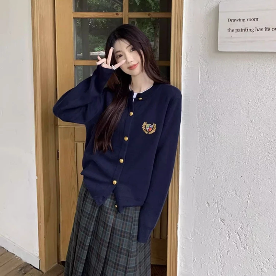 2023秋冬新款英伦复古学院风圆领长袖藏青色针织开衫百搭毛衣外套