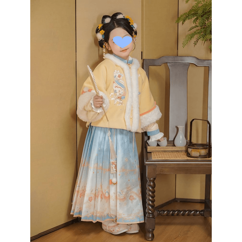 儿童汉服女童冬季国风冬款古装加厚冬款马面裙过年宝宝拜年服套装