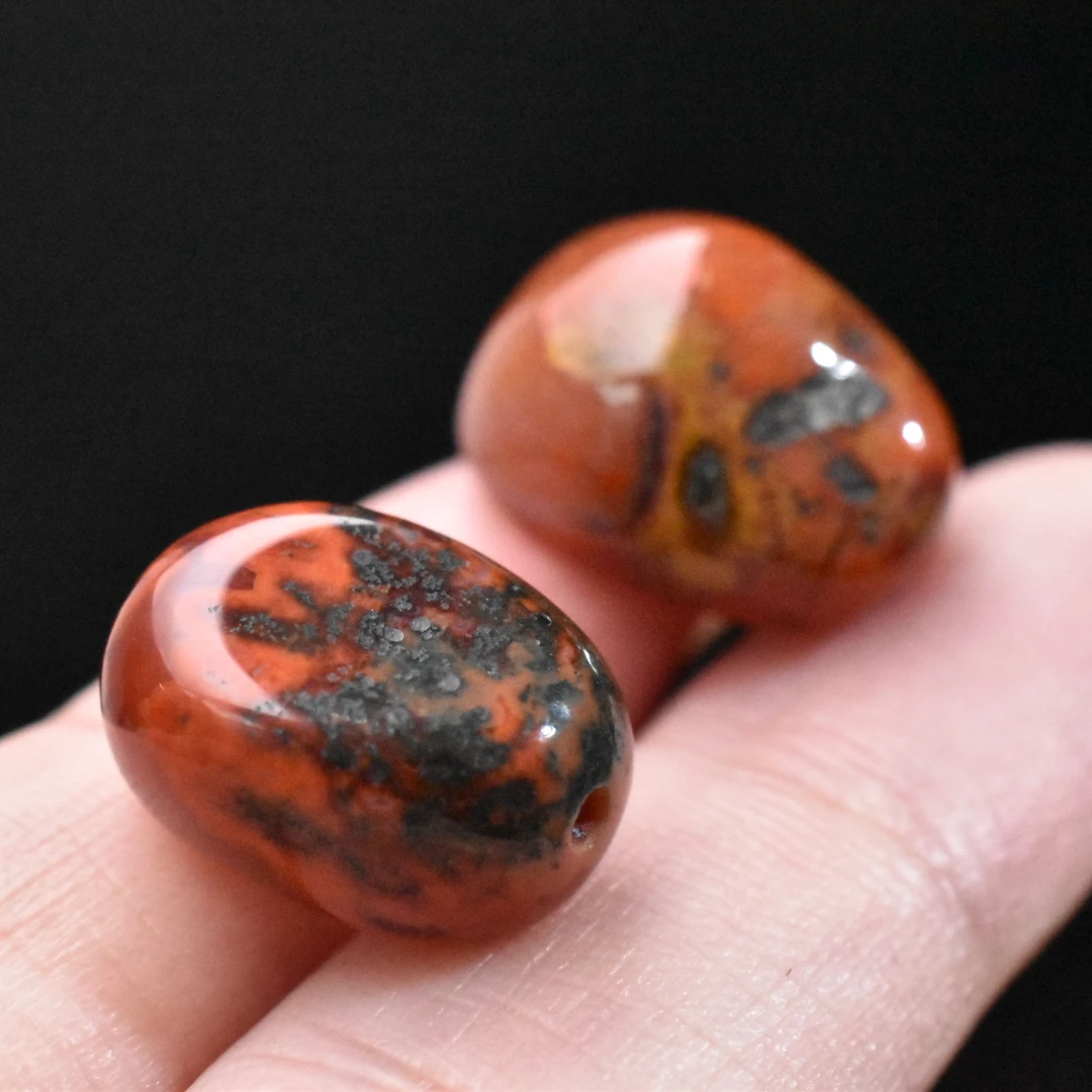 【一九珠宝】卡9mm南红包浆随型单珠-多样性发一颗 YJ9575