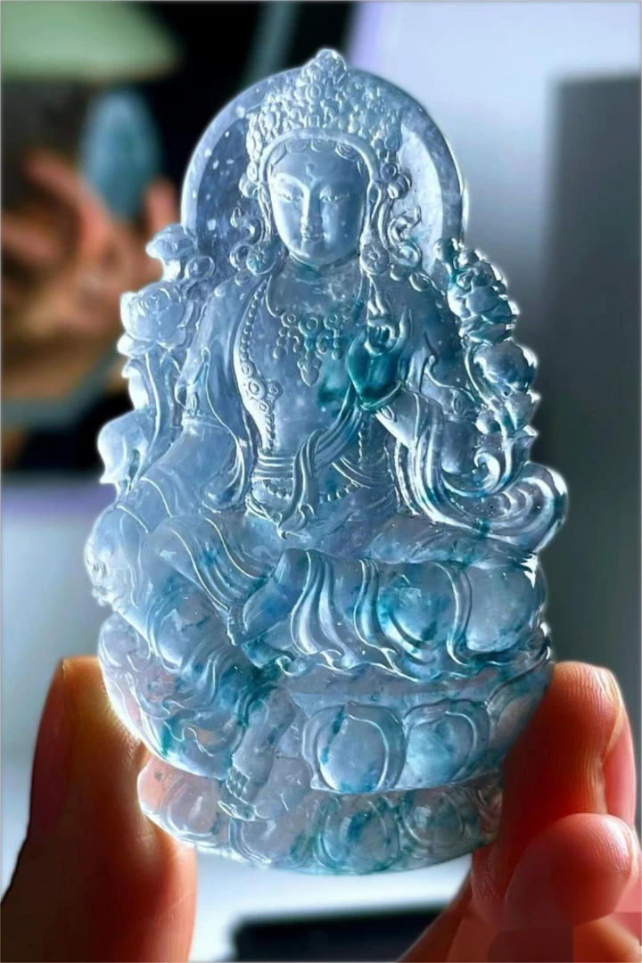 天然A货翡翠定制时尚玻璃冰雪花度母吊坠