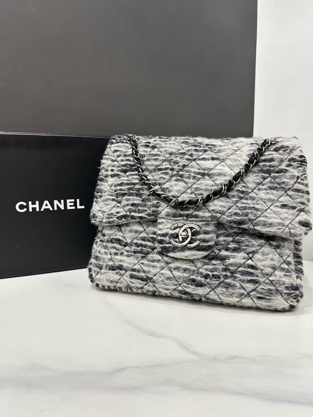 95新 Chanel/香奈儿 毛呢cf口盖链条包28开26cm/JJ4102803