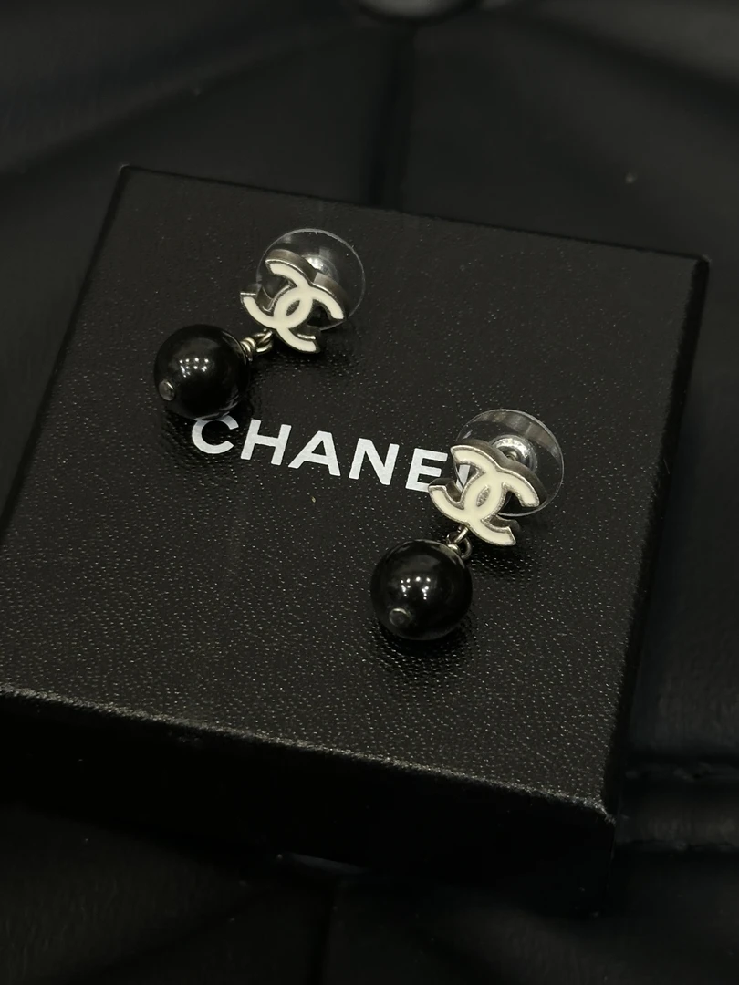 95新  街角/香奈儿11C 珍珠双C耳钉/JJ4022812