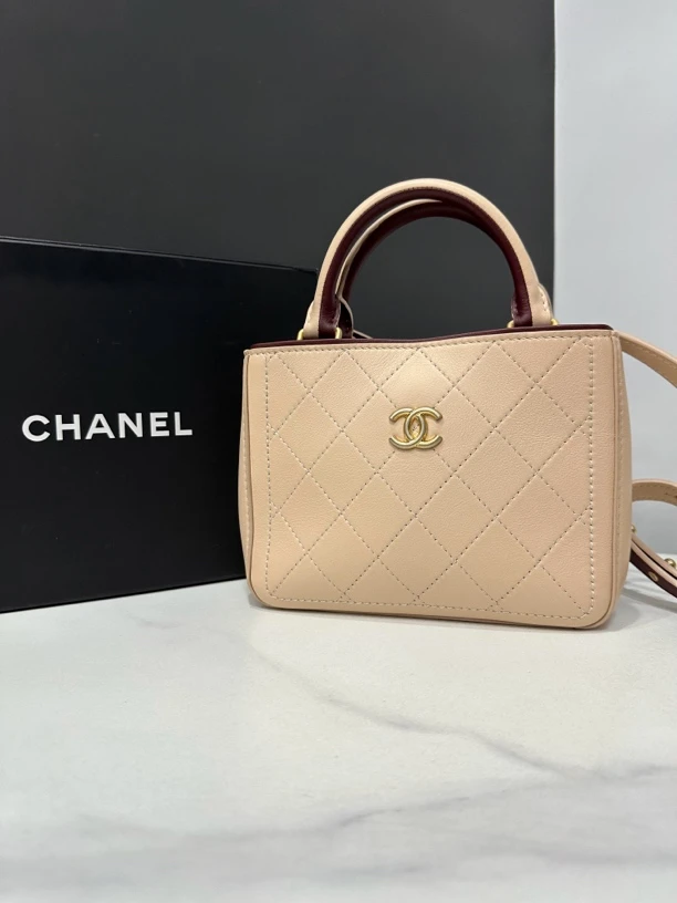 95新 Chanel/香奈儿 菱格mini托特包24开20cm/0134081303