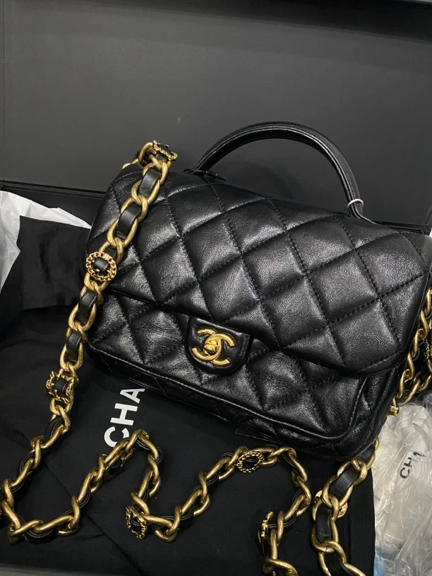 99新 Chanel/香奈儿 24A手提邮差包芯片20cm/JJ4082302