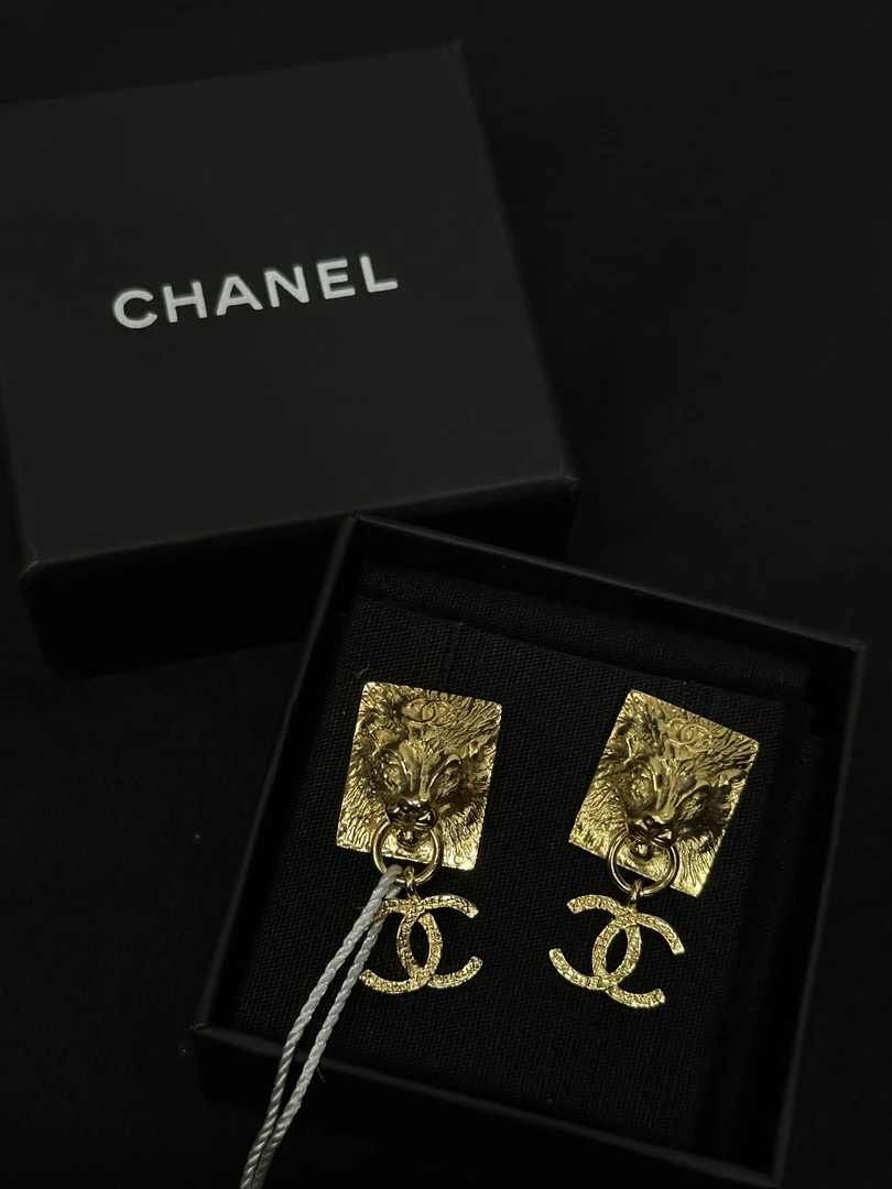 99新 Chanel/香奈儿 22A手工坊狮子耳钉/JJ4112109