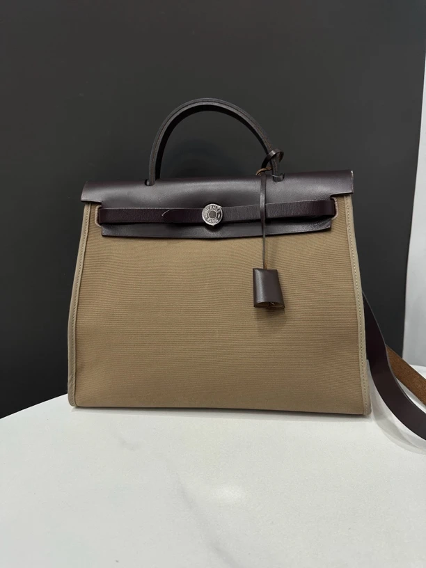 95新 Hermes/爱马仕 拼色herbag31包D刻31cm/0294082202