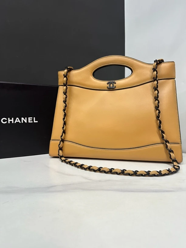 95新 Chanel/香奈儿 奶茶色中古31bag包6开35cm/0014091305