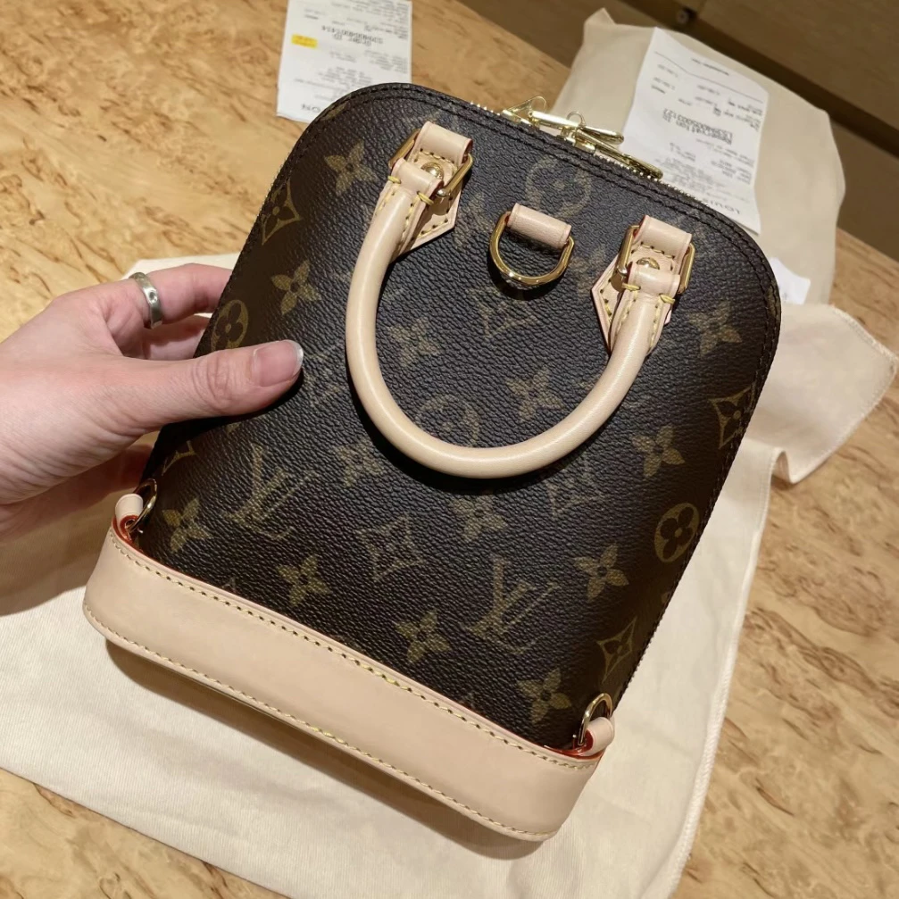 全新代购 LV/路易威登 ALMA 双肩包M47132