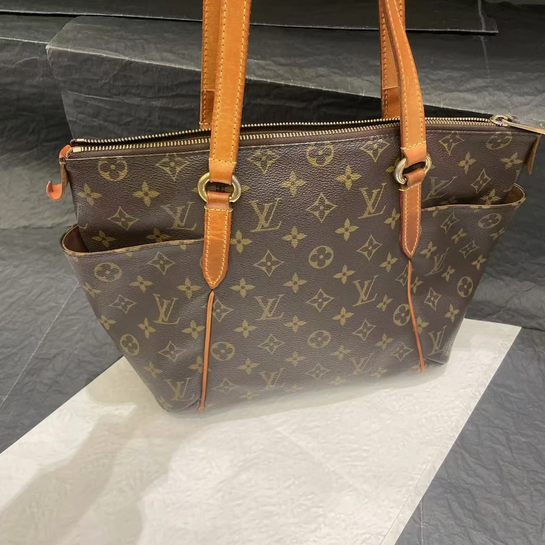 95新 LouisVuitton/路易威登 【小考拉】lv 老花奶粉包单肩包