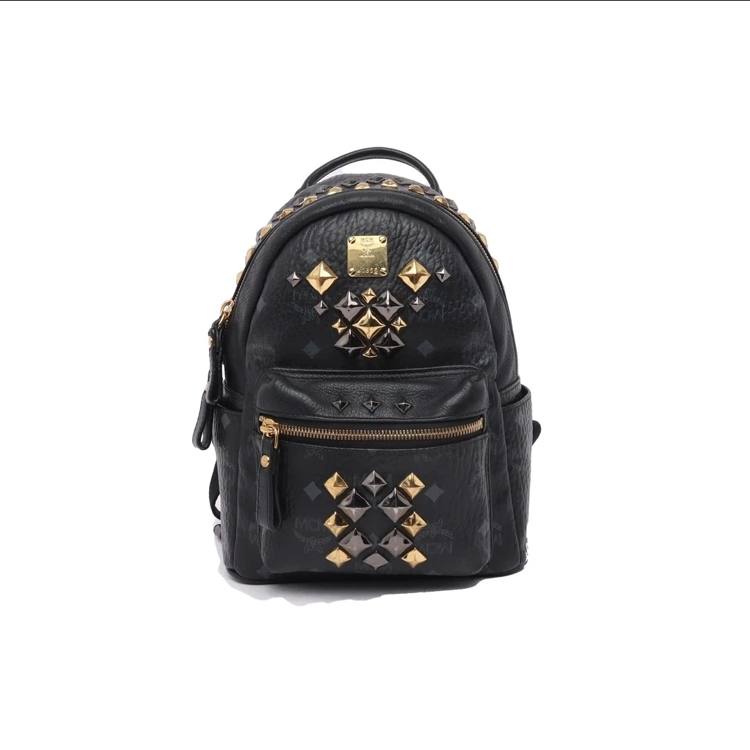 95新 MCM 铆钉双肩包mini黑色/LZ00058