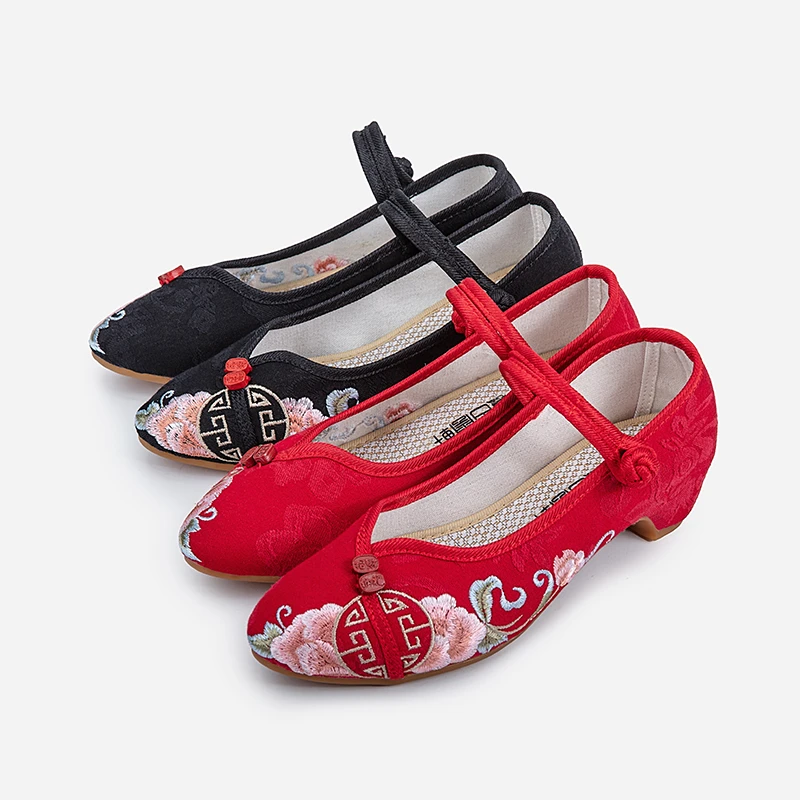 夏季民族风网纱尖头透气低帮绣花鞋526-117