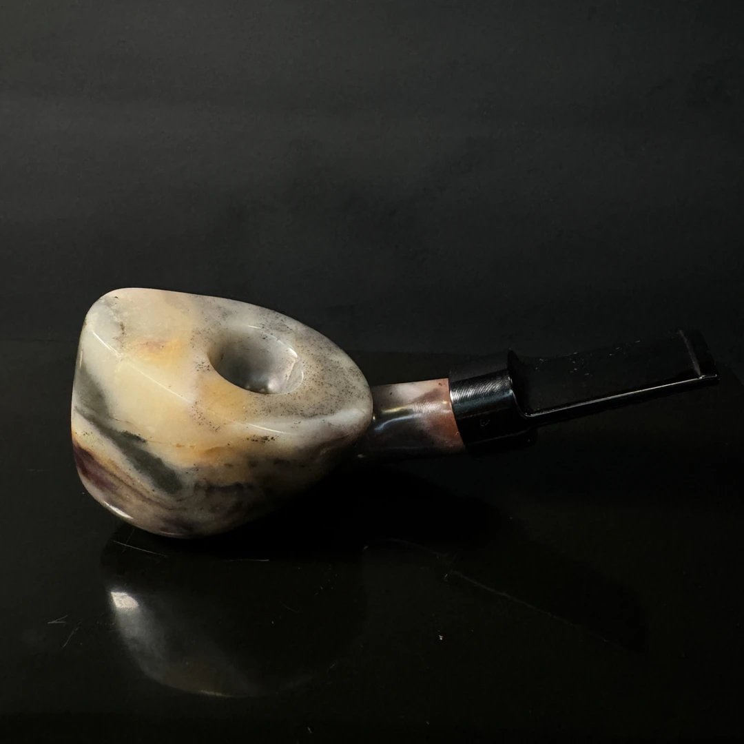 寿山石烟斗手把件