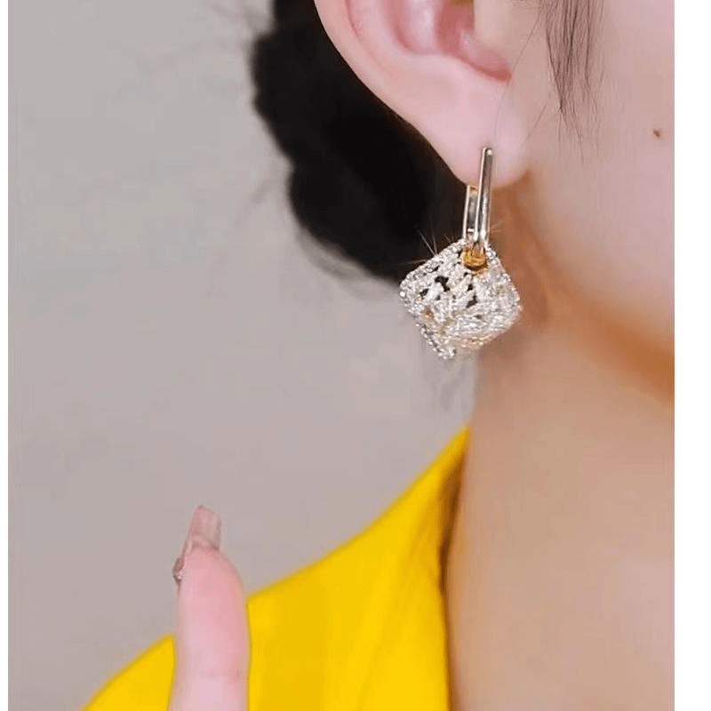 铜合金无非金属耳饰 【26】轻奢耳环女时尚精致气质百搭耳饰女