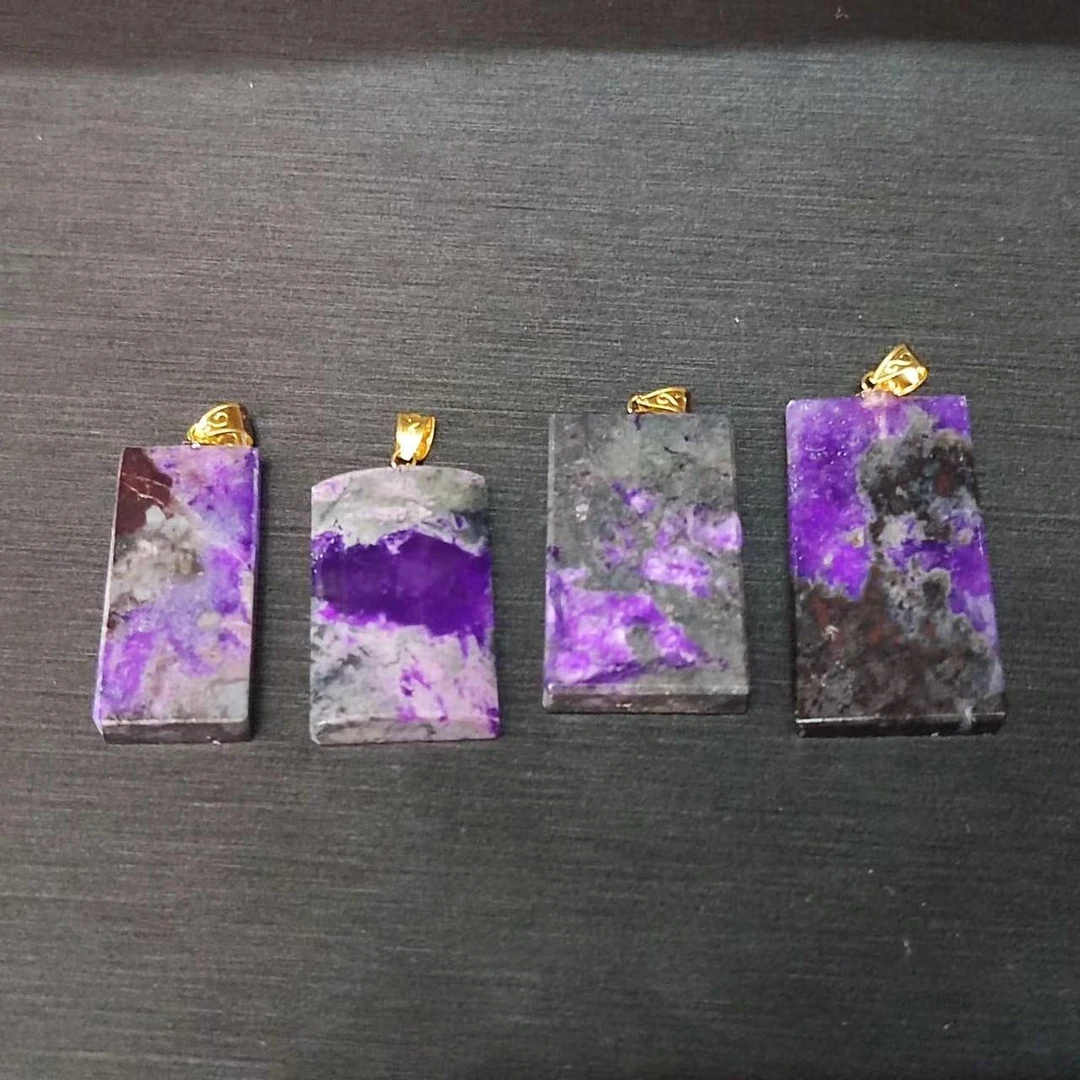 匡氏臻选 18K舒俱来无事牌吊坠  Z-HL-A5816（多样性发一）