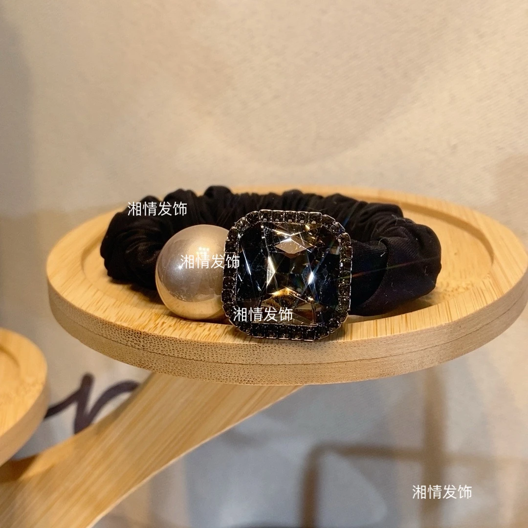 XQ2265韩版发饰秋冬新款方钻发绳气质轻奢时尚重工百搭头绳