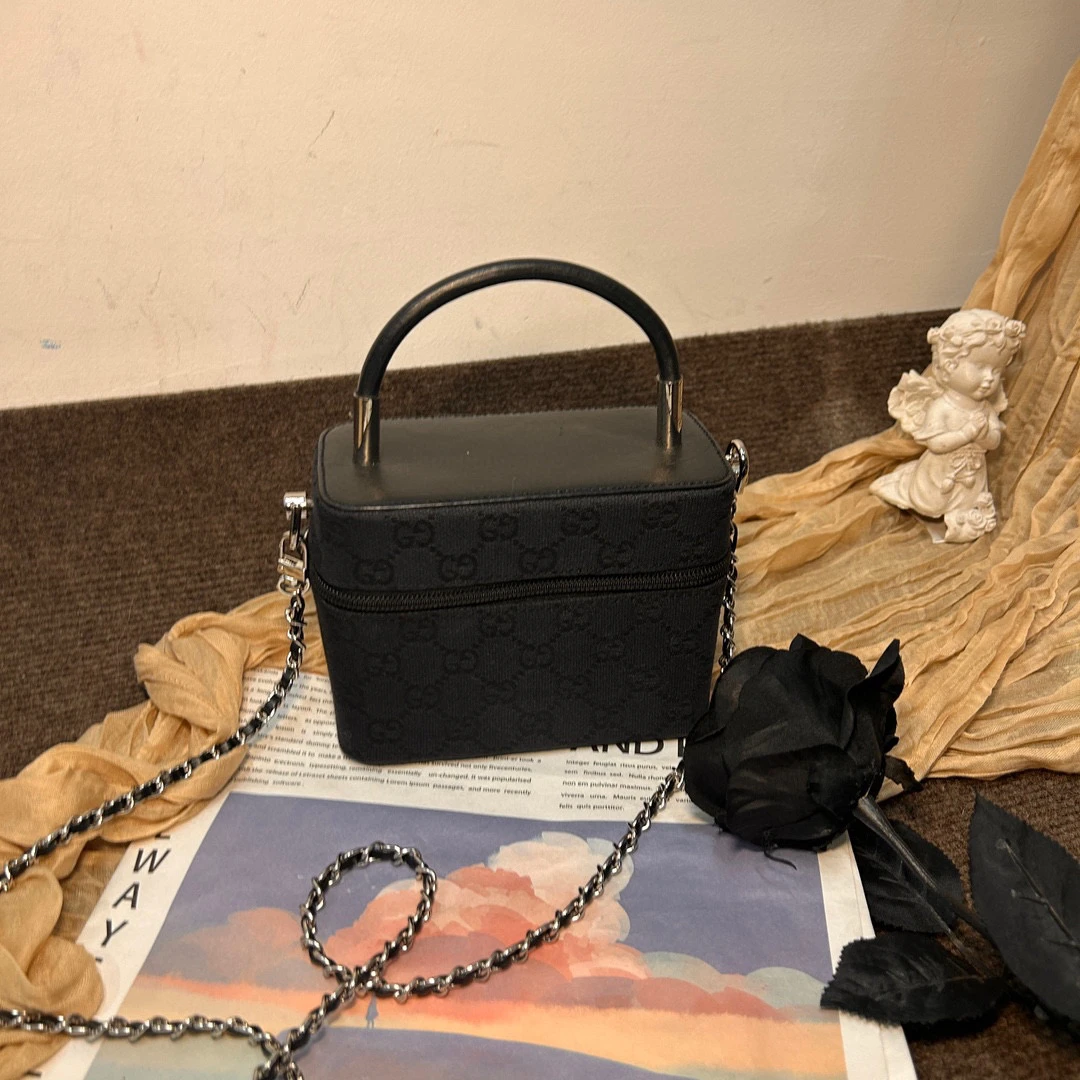 95新 GUCCI/古驰 gucci 斜挎包