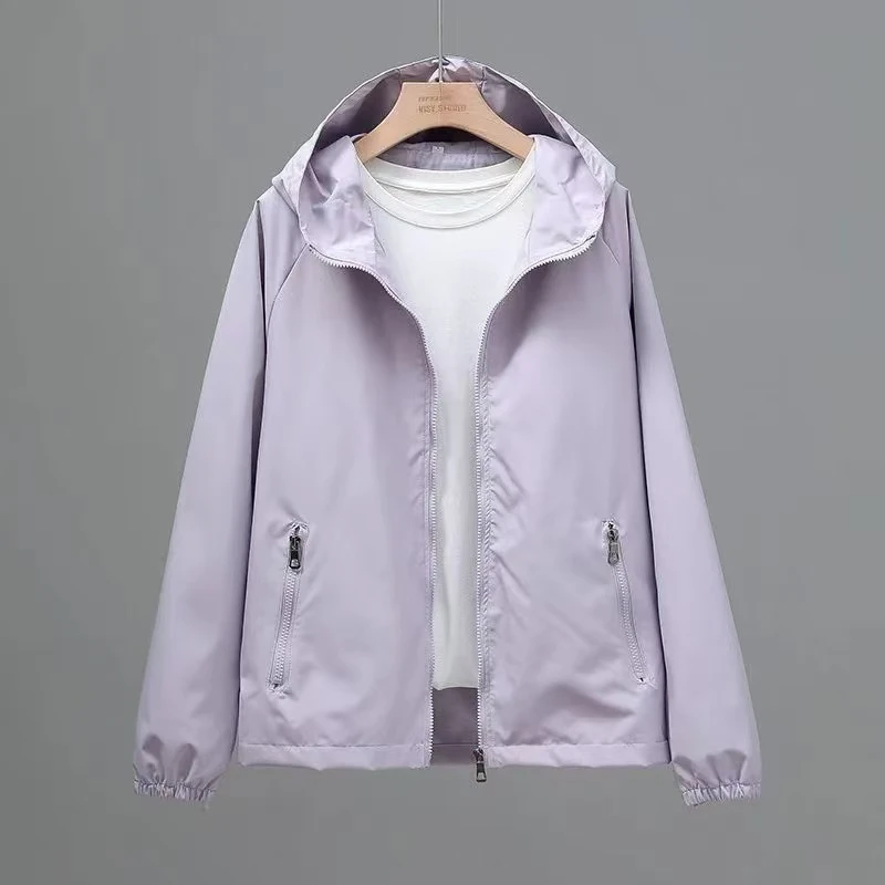 2025女装高档时装春装服装新款男女防风防水冲锋衣外套休闲8951