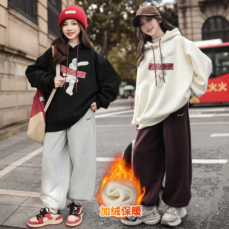 女童秋冬加绒套装2024新款中大儿童网红洋气冬装女孩一体绒两件套