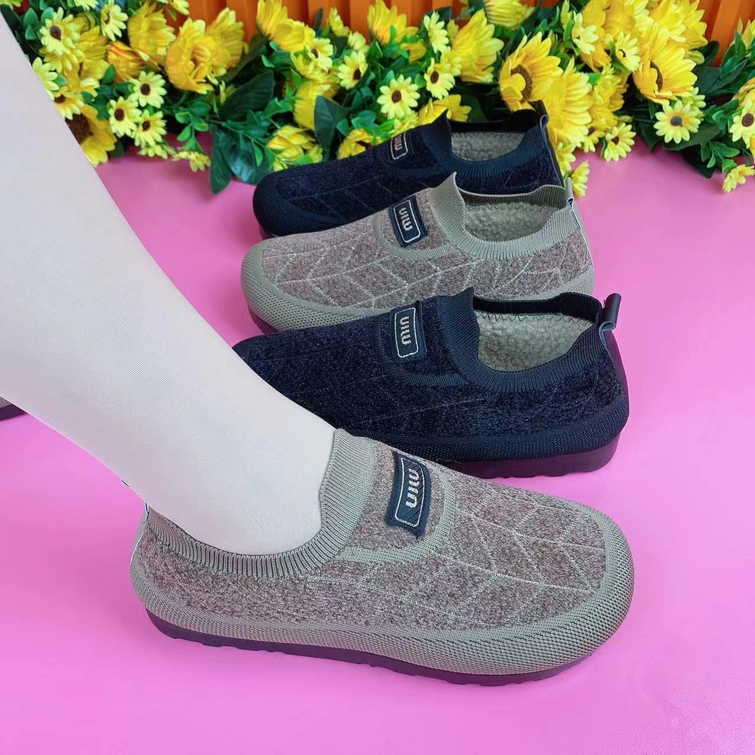 2024新款老北京棉鞋女冬季加绒防滑一脚蹬保暖妈妈棉靴加厚雪地靴