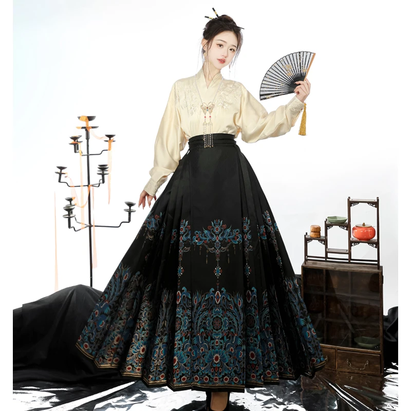 丞纪司原创【点翠】明制马面裙新中式汉服国风织金妆花可日常通勤女