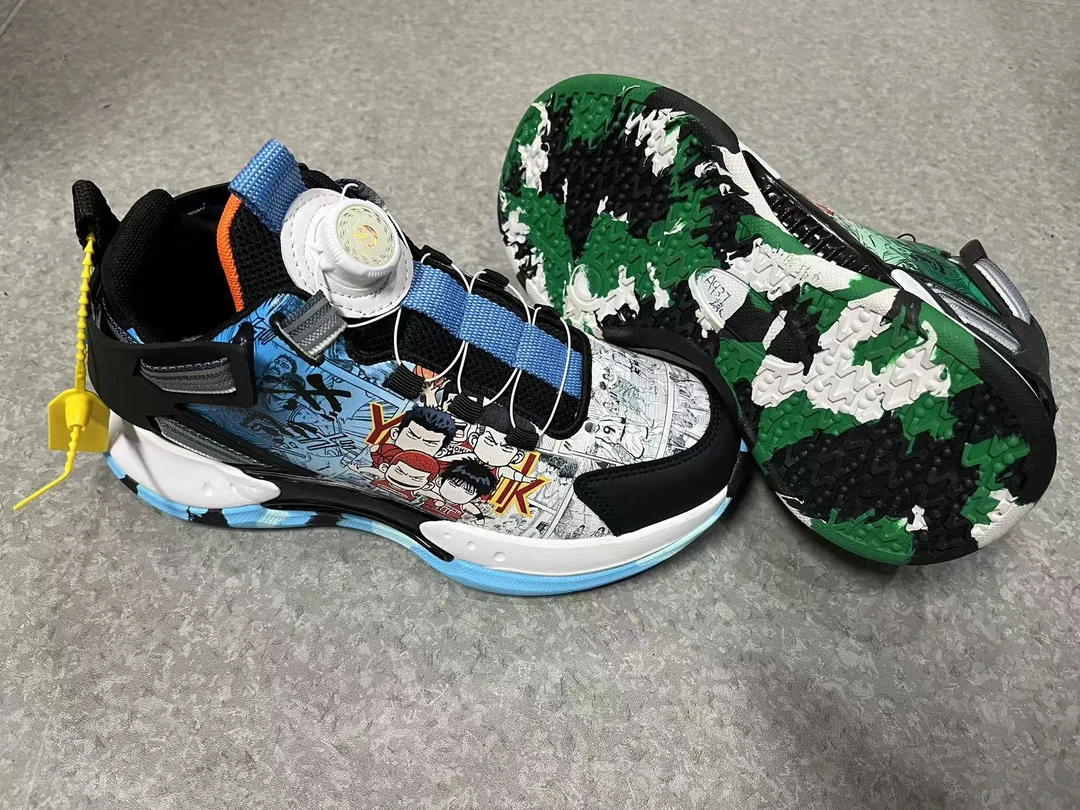 新款运动皮面纽扣童鞋儿童时尚百搭透气四季厚底皮面篮球鞋大童