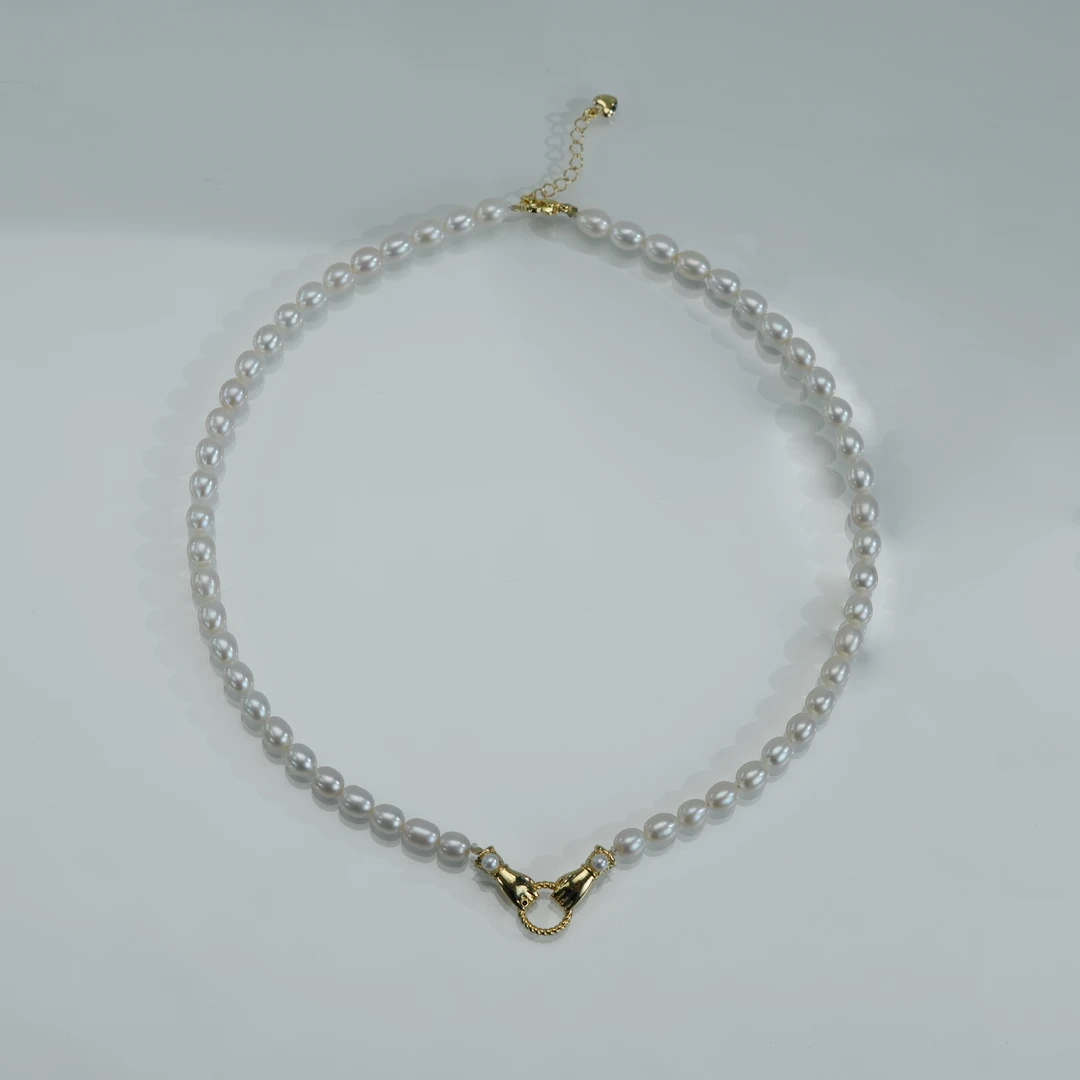 【玫瑰同款执子之手】百搭款强光无核淡水珍珠米形项链6-7mm