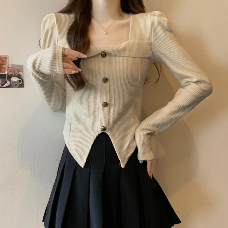 法式别致辣妹方领显瘦长袖针织衫女秋季设计感不规则短上衣打底衫