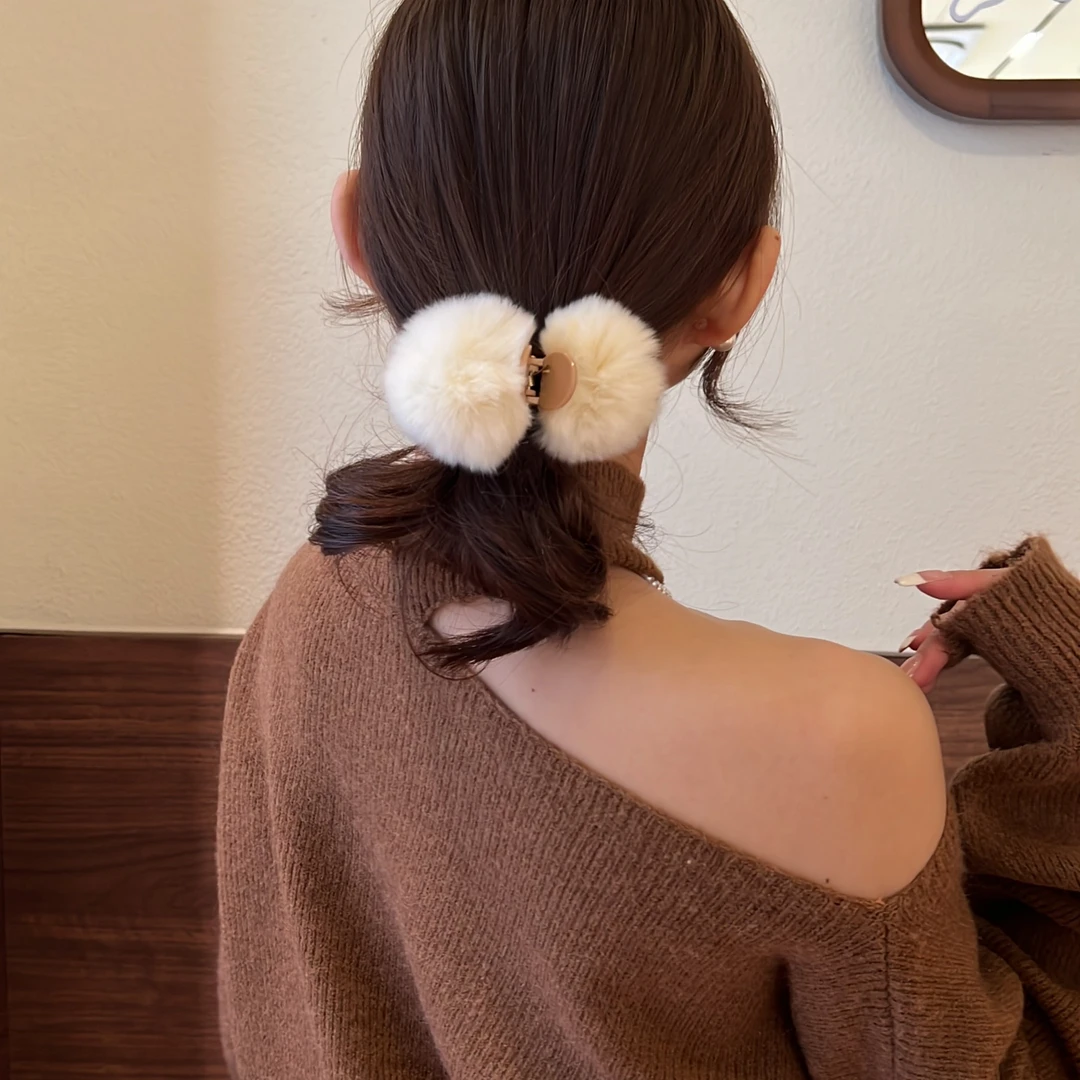 美拉德可爱毛球发夹女秋冬毛绒绒抓夹丸子头发抓高级感夹头饰发卡