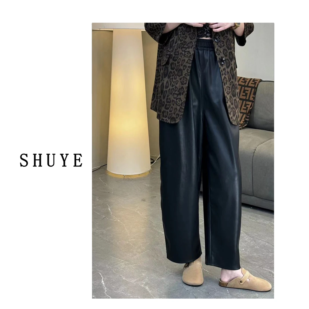 【SHU YE】 黑色九分皮裤
