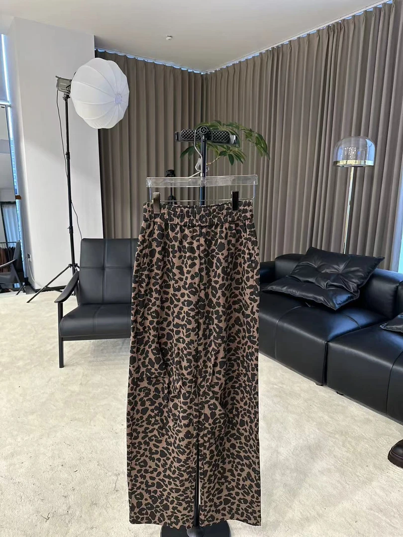 【柳青女装】2024秋季新款豹纹直筒卫裤