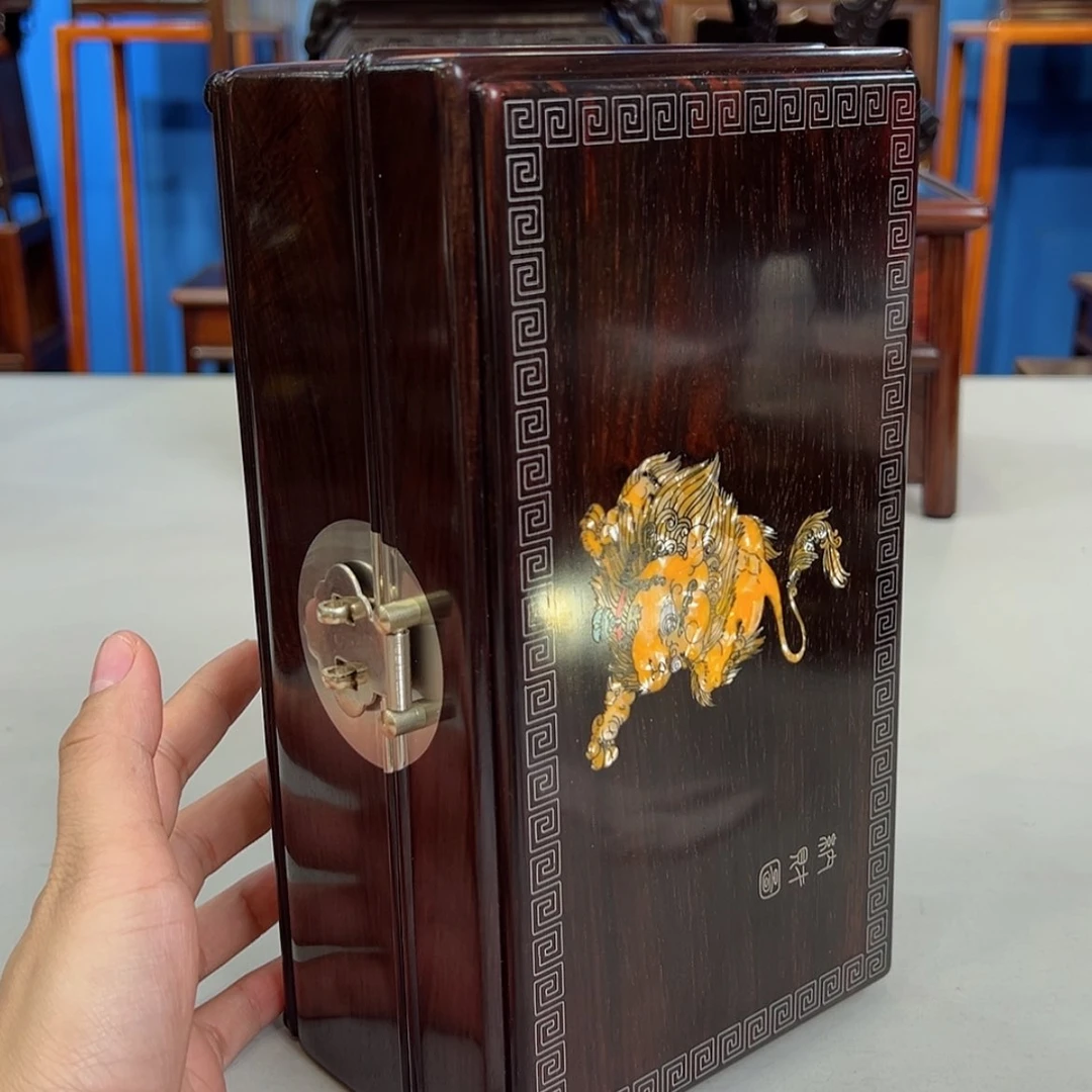 【闪购商品】红酸枝木类成套家具L*K盒子貔貅