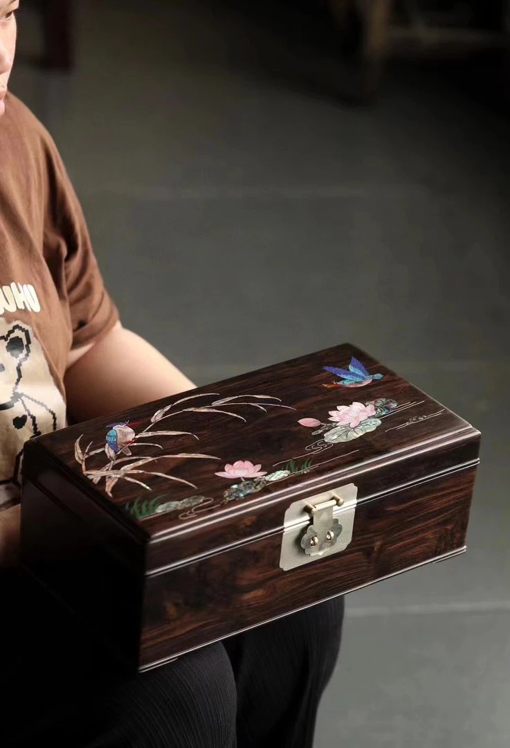 奢侈品东非黑黄檀紫光檀惠风和畅精品文玩盒螺钿精工