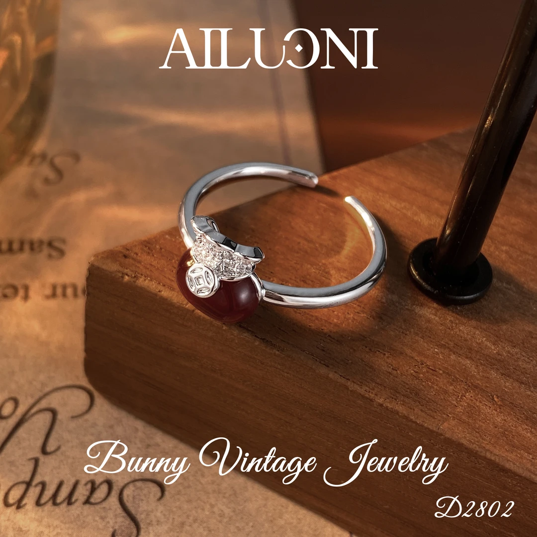 D2802 法★【酒红钱袋子】秋冬AILUONI 爱洛妮 限定 戒指
