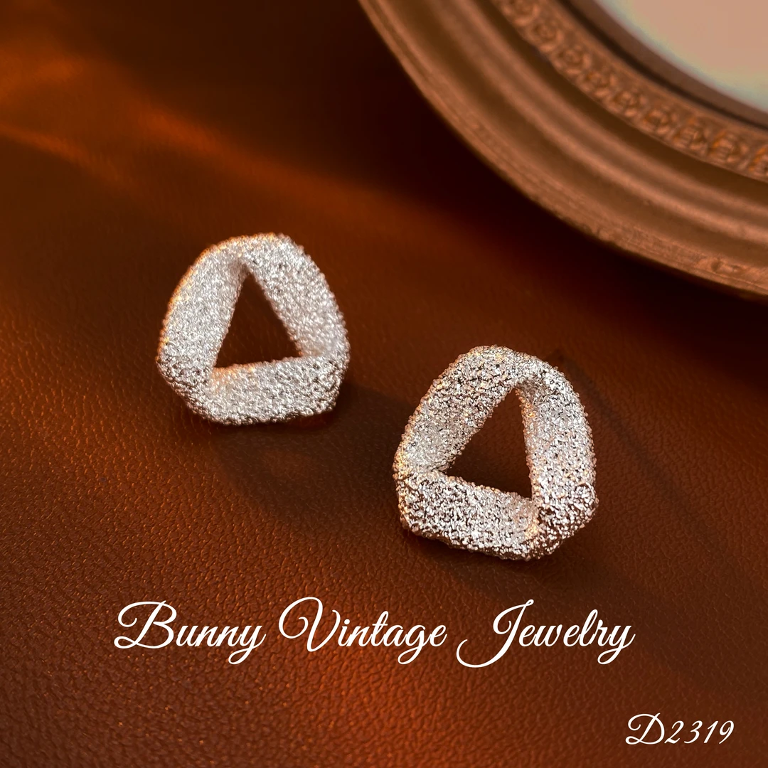 D0622 法★DV FashionMöbius【莫比乌斯Metal】秋冬限定 耳钉