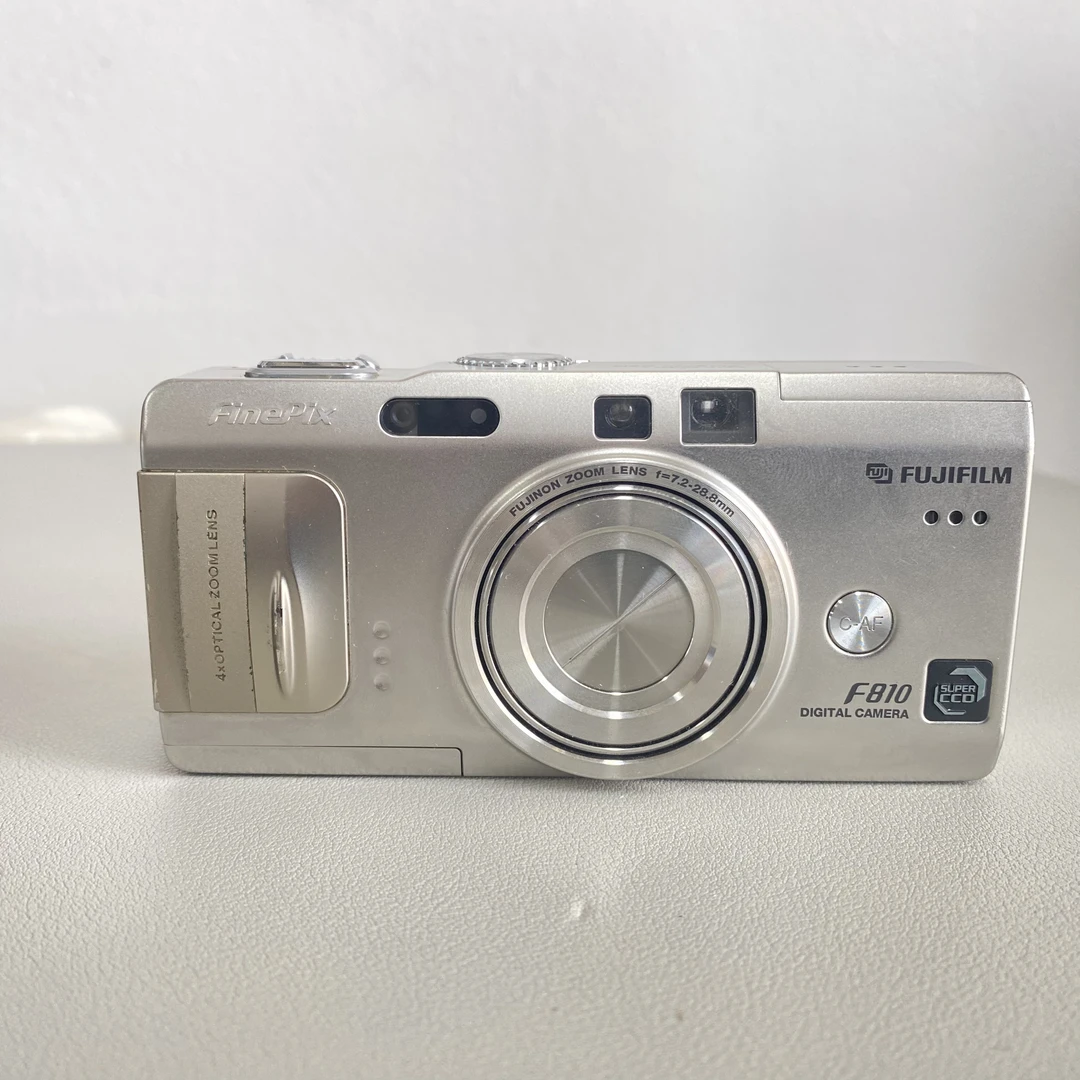 95新 Fujifilm/富士 富士F810 复古冷白 配1G xd卡 拍下no退no换