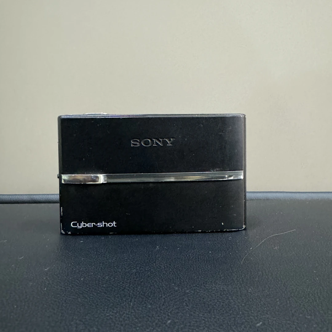 9新 Sony/索尼 索尼T9外版自备读卡器600万像素3倍光变拍下no退换