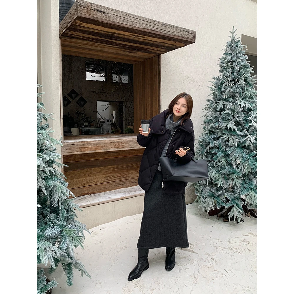 芝芝【暖冬coco】冬季女显白羊毛咖色新国标90白鹅绒菱格羽绒服