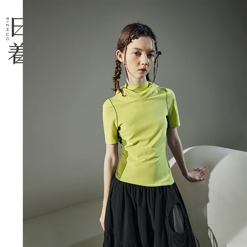 日着原创设计女装25夏季新款修身上衣连帽正肩短袖T恤女 RB2605T2