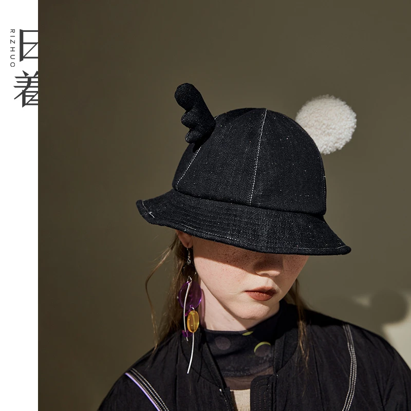 日着原创女装2025秋季新款牛仔彩点百搭萌趣撞色渔夫帽女RB8358P0
