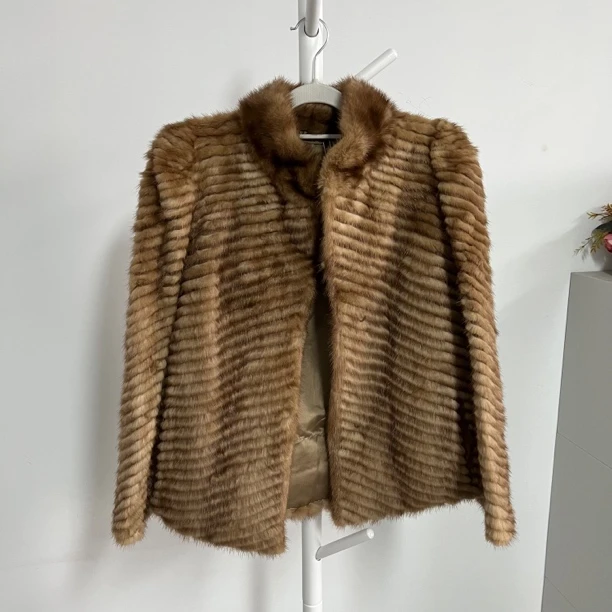 90新  【六六中古】孤品水貂外套ay1015尺寸肩宽45衣长63胸围100