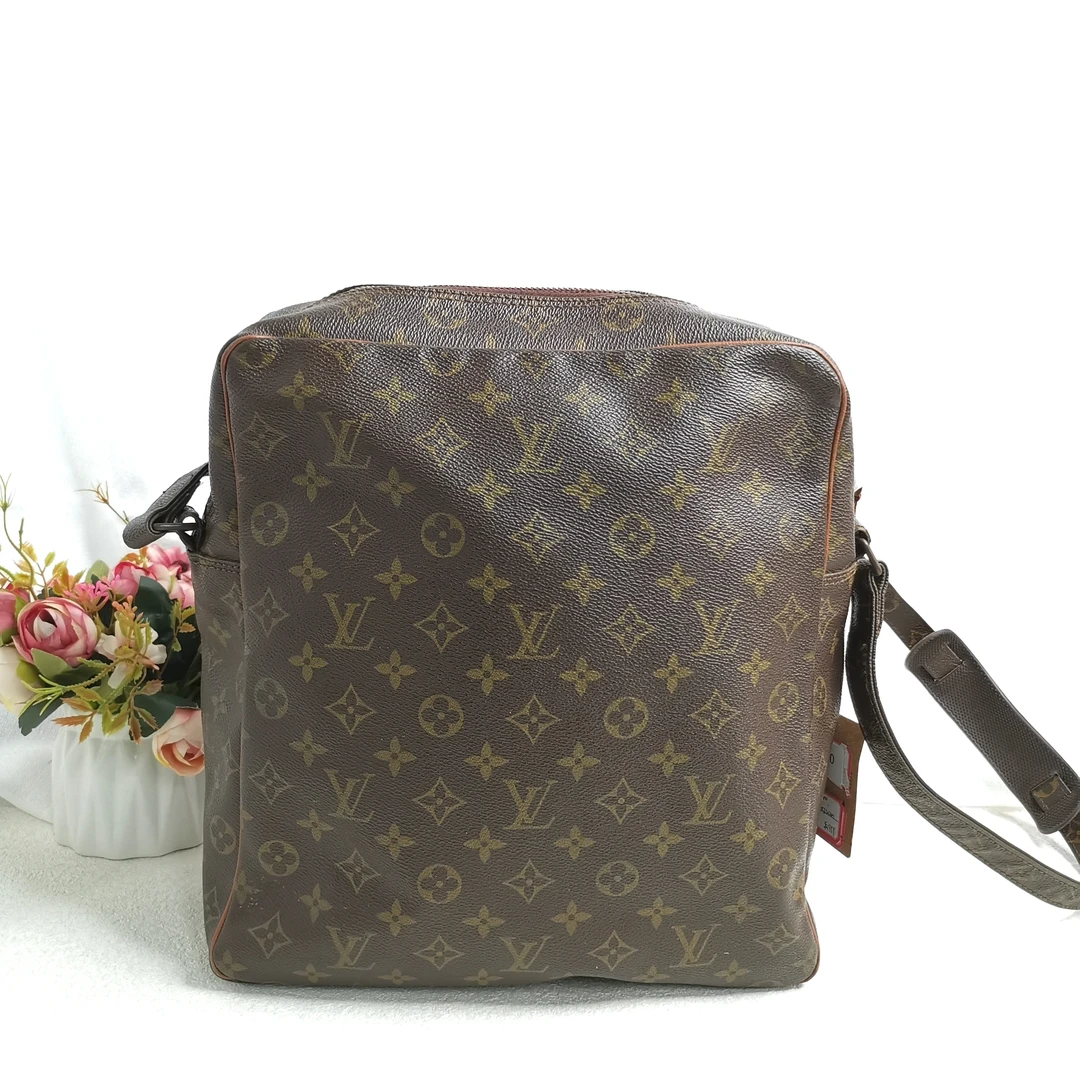 95新 LouisVuitton/路易威登 【六六中古】孤品cb010斜挎包29*11*32