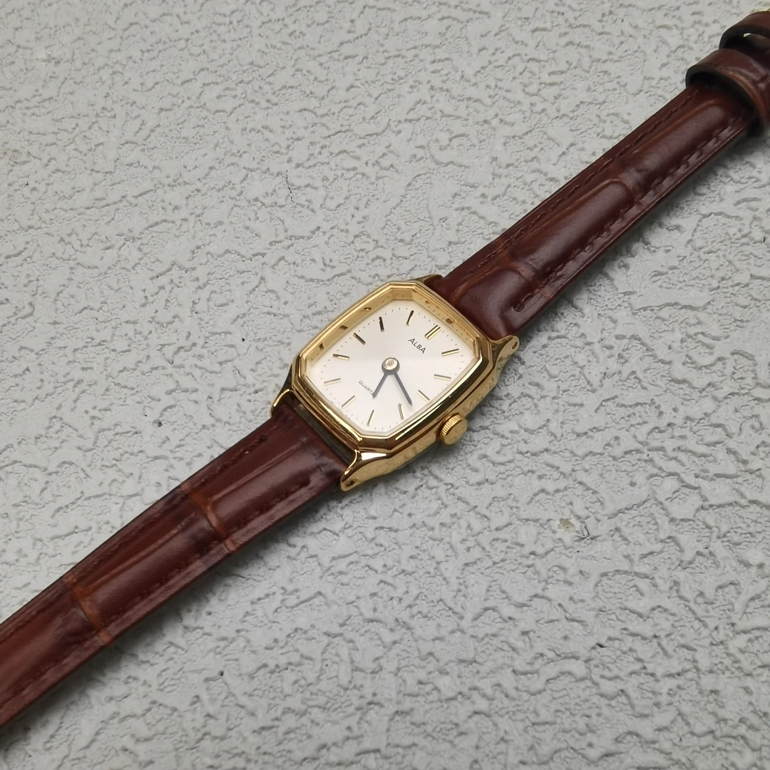 90新 【六六中古】孤品复古手表aa3740手围20表盘21mm