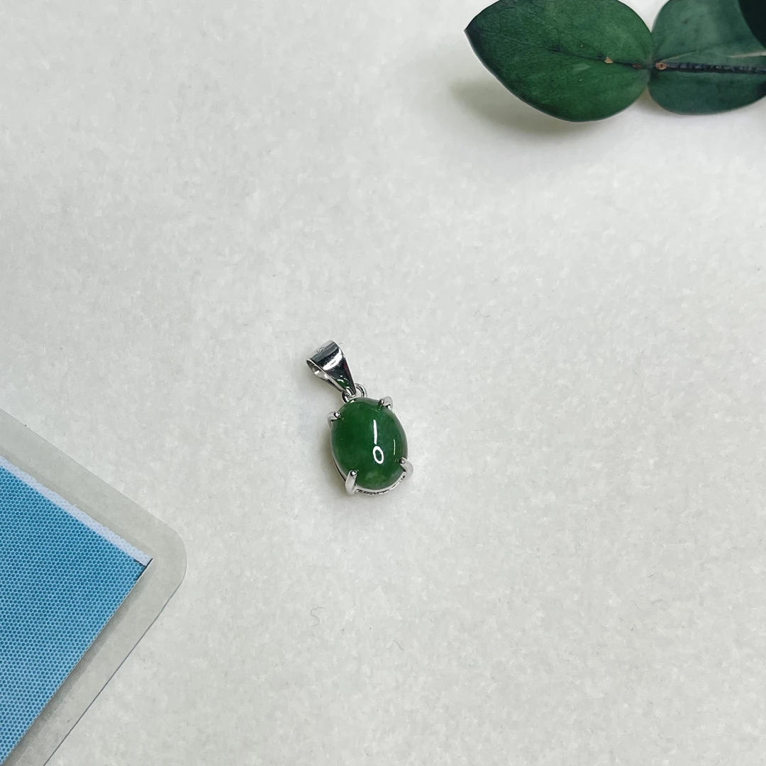 全新未使用  【六六中古】孤品s925翡翠吊坠aw9281