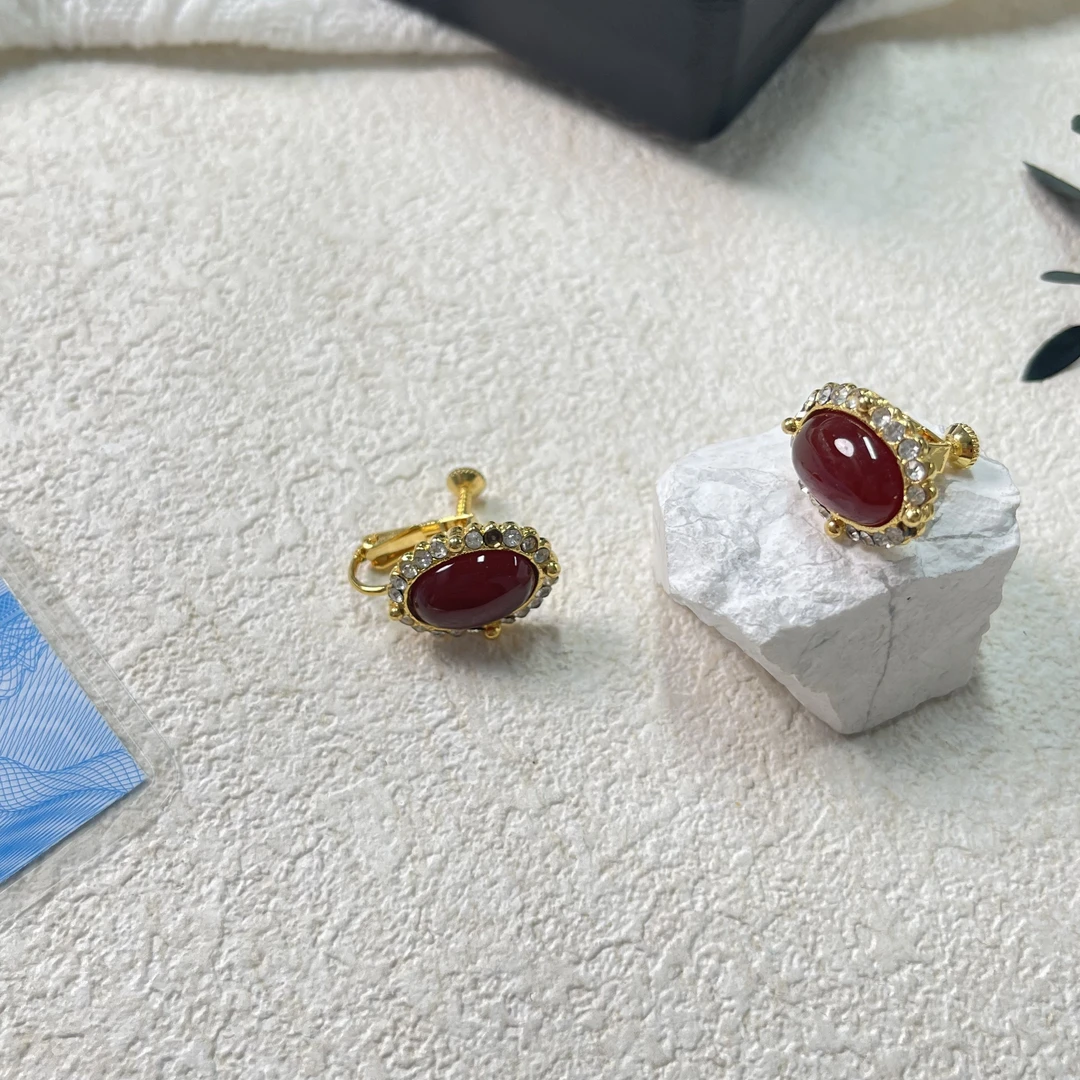 90新  【六六中古】孤品玛瑙耳夹ap5186有盒