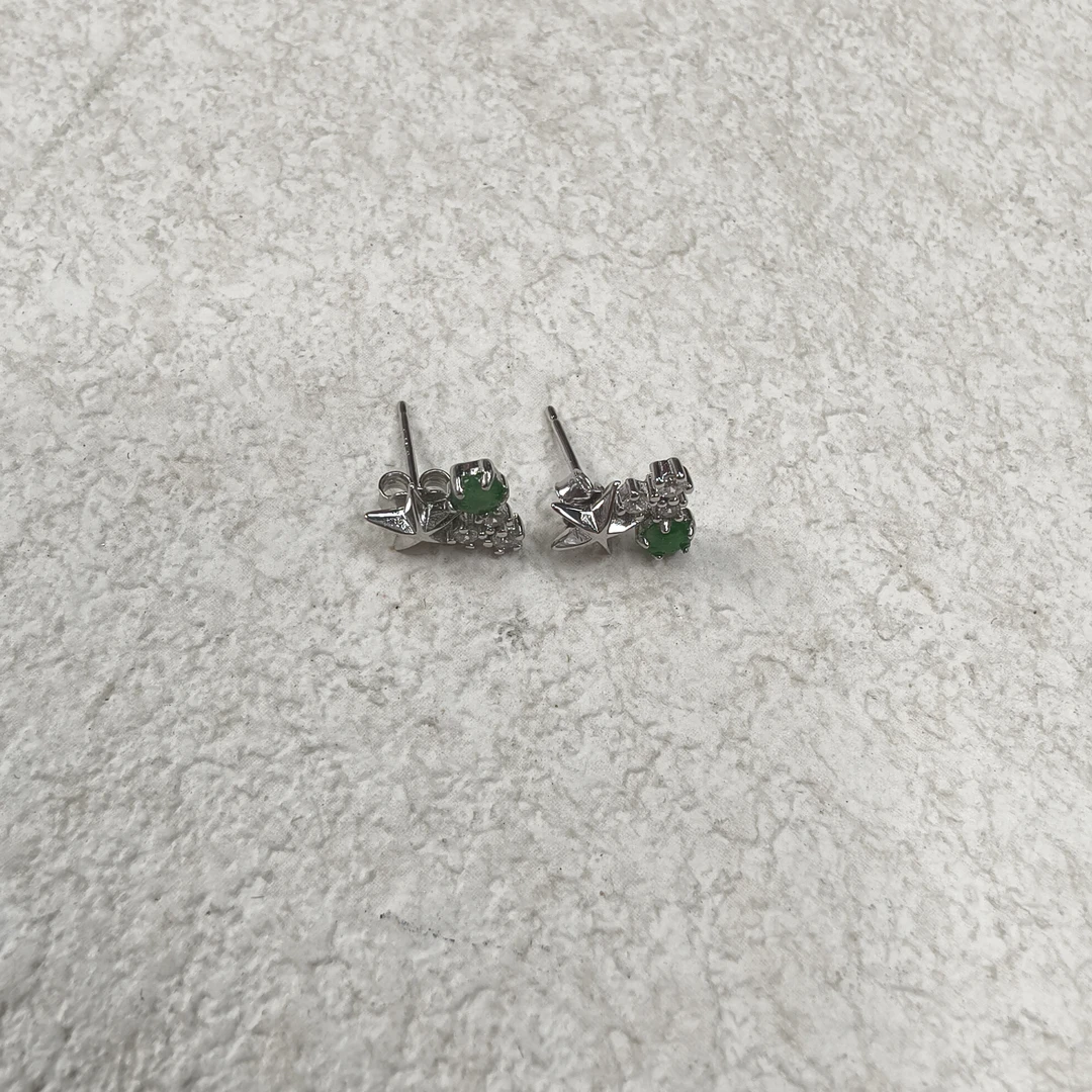 全新未使用 复古925银针翡翠耳饰BP1379