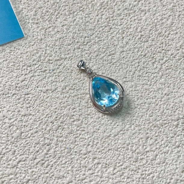 全新未使用  【六六中古】孤品简约s925托帕石吊坠aw9423