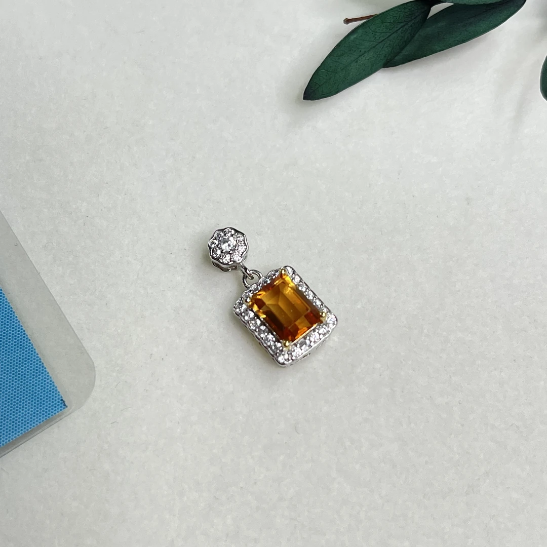 全新未使用  【六六中古】孤品s925水晶吊坠aw8460