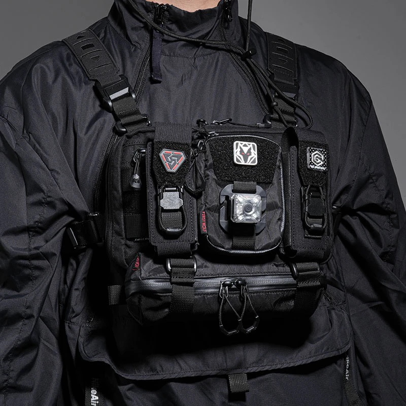 惊鸿胸挂包机能风斜挎HMS户外fidlock磁扣盖板大学生战术胸个性