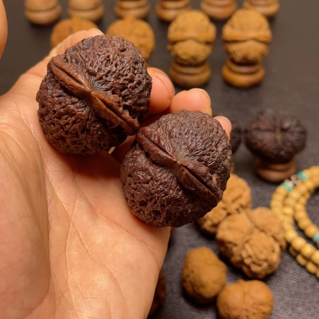 文玩核桃吊坠F罗汉头