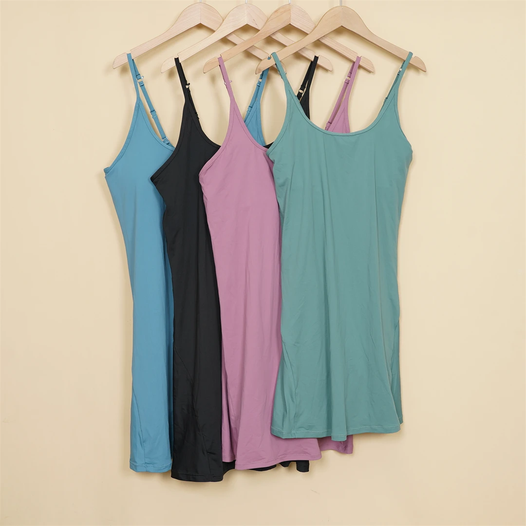 吊带露背连衣裙内有打底裤紧身高弹透气吸湿可插胸垫性感外穿大码